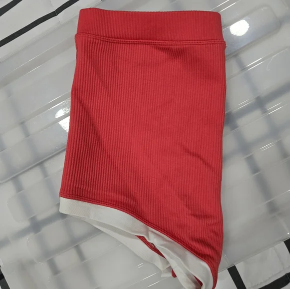 Offline by Aerie Shorts - Picture 5 of 5